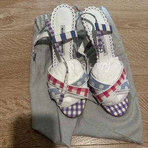 NWT Manolo Blahnik Gimgham Heels with Dust Bag
